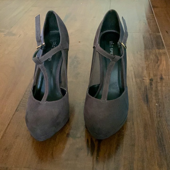 Call it Spring mini platform pumps size 7 - Picture 2 of 5